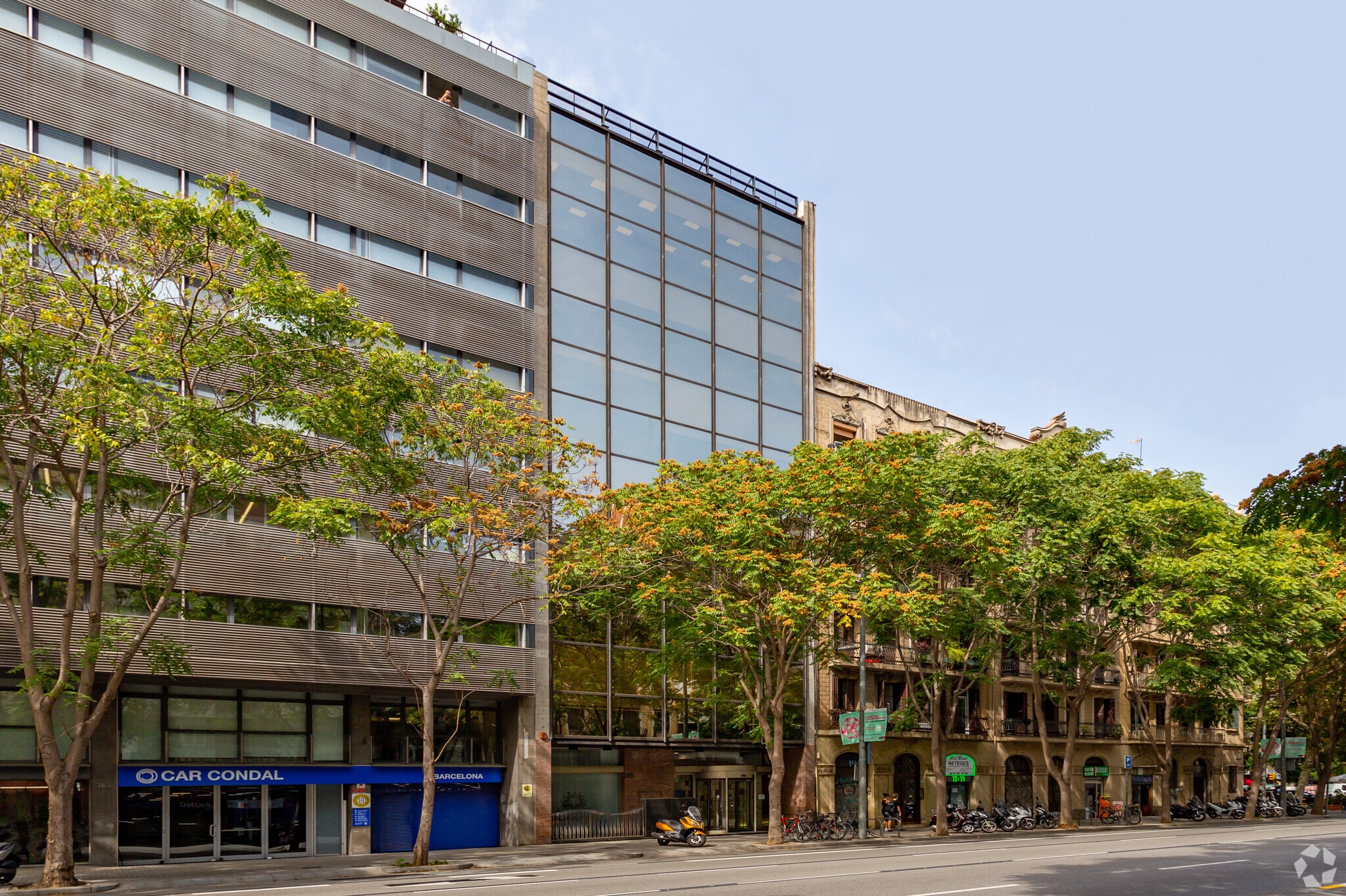 Carrer d'Aragó, 385, Barcelona, Barcelona en venta Foto principal- Imagen 1 de 6