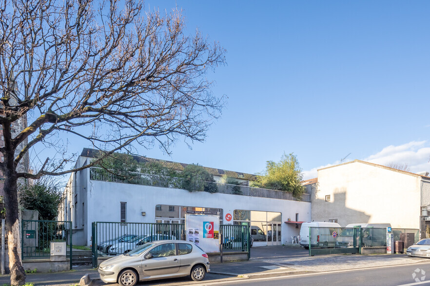 Local en Ivry-sur-Seine en venta - Foto del edificio - Imagen 2 de 2