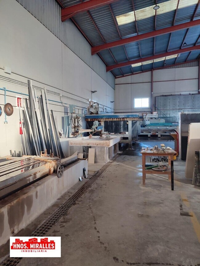 Más detalles de Nave en venta