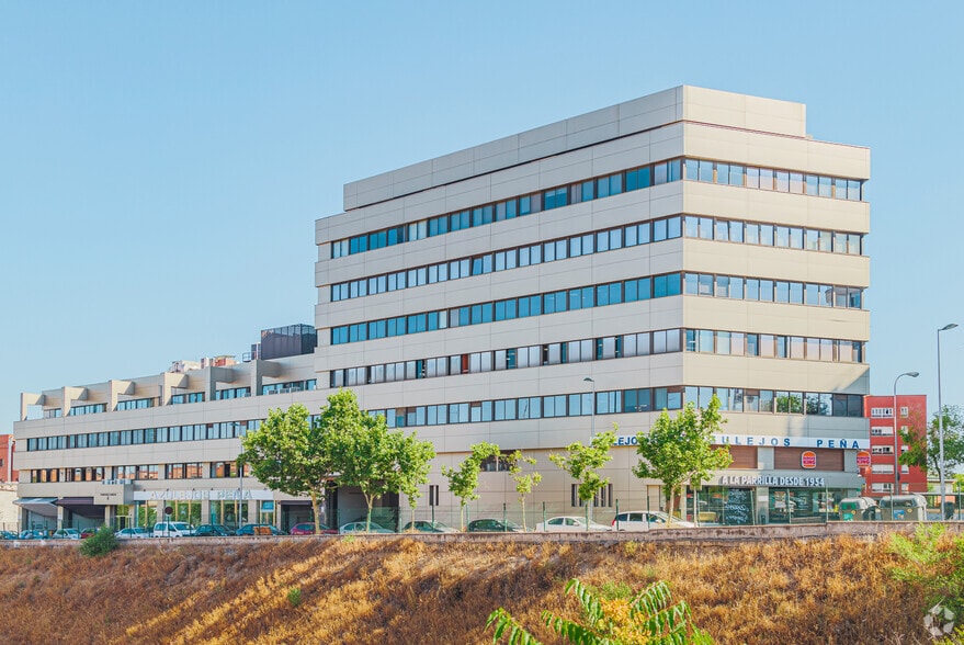 Avenida del Llano Castellano, 13, Madrid, Madrid en alquiler - Foto principal - Imagen 1 de 4