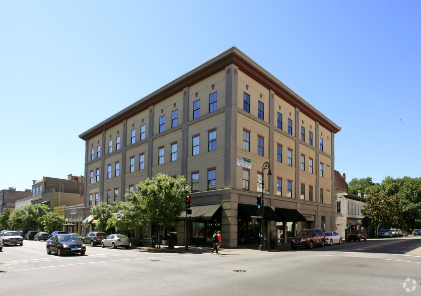 100 Bull St, Savannah, GA en alquiler - Foto del edificio - Imagen 3 de 4