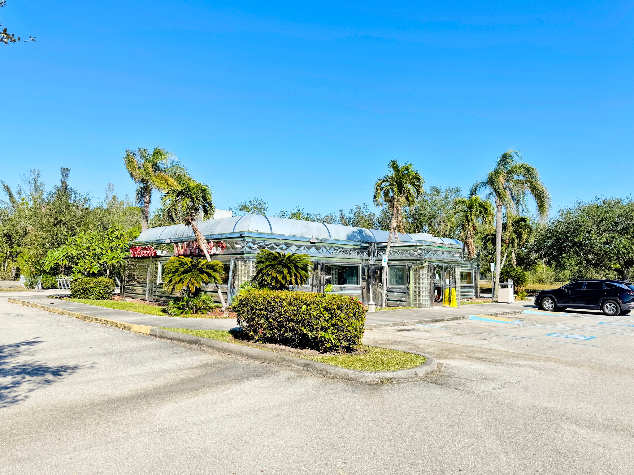 8031 Summerlin Center Dr, Fort Myers, FL en venta Foto del edificio- Imagen 1 de 1