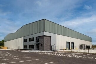 Más detalles de Leonard Way, Oldham - Nave en venta