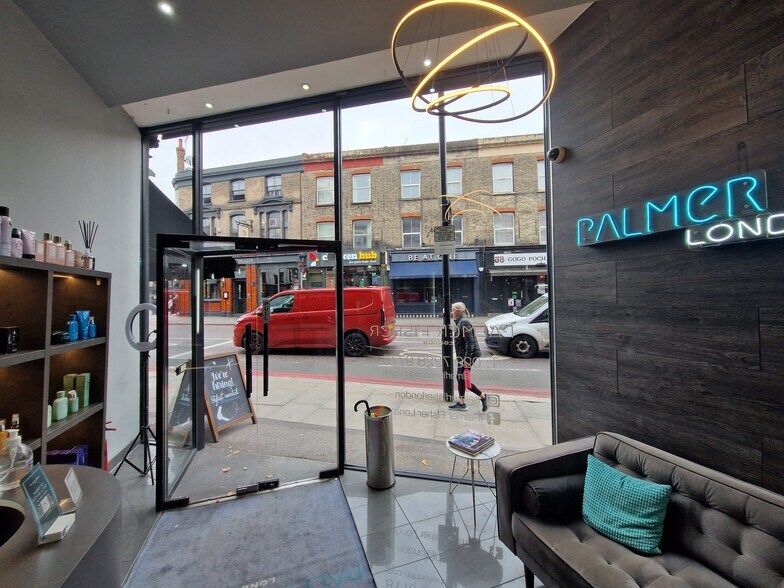 72-72A Battersea Rise, London en alquiler - Foto del edificio - Imagen 3 de 6