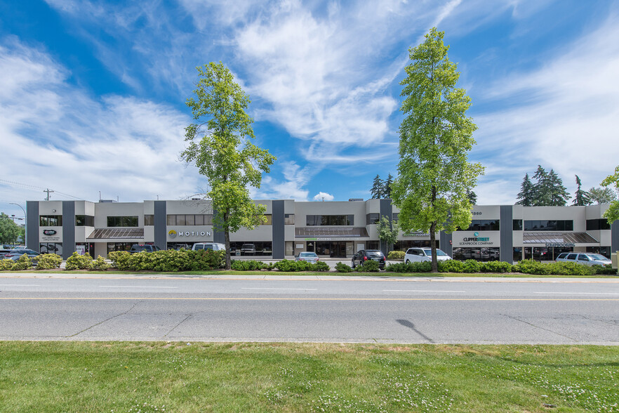 6360 202nd St, Langley Twp, BC en alquiler - Foto del edificio - Imagen 2 de 8