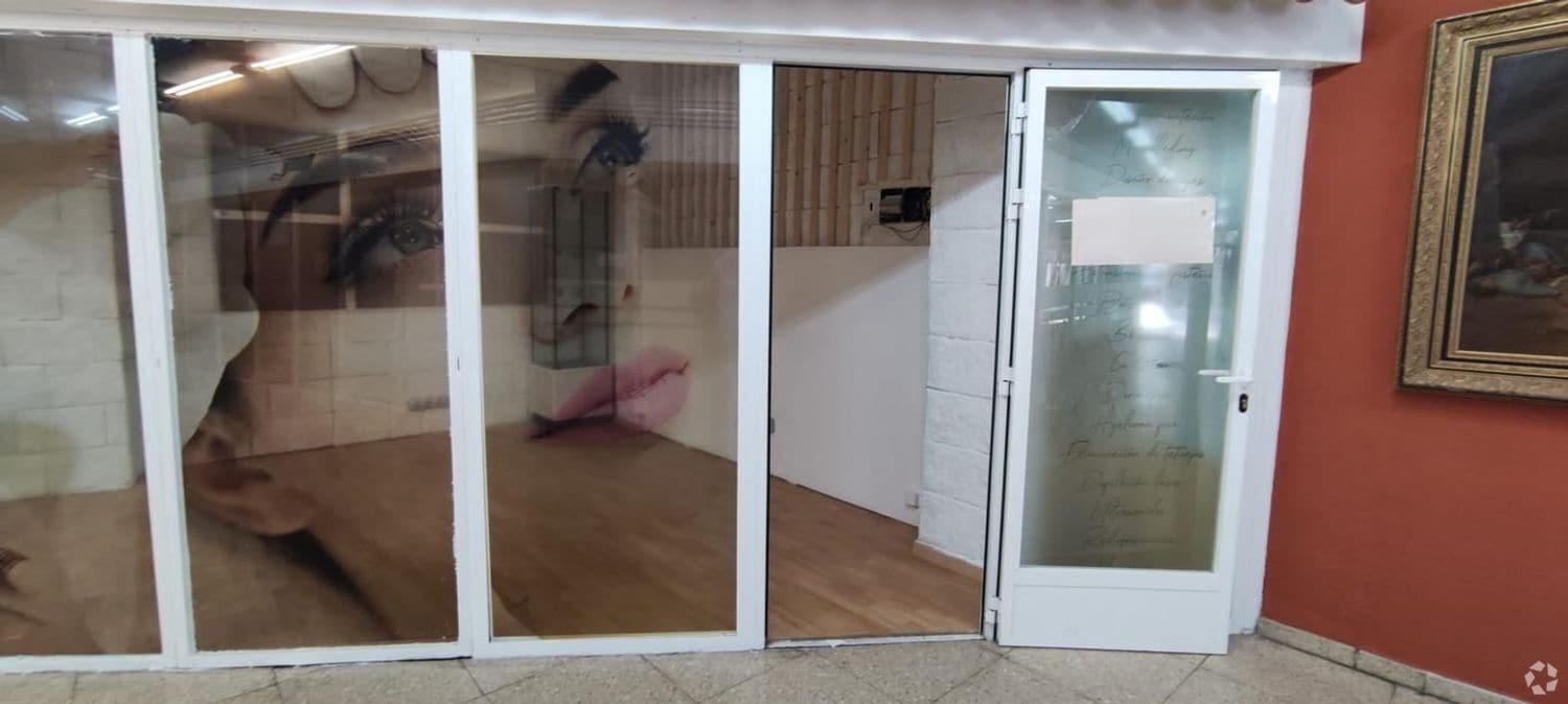 Edificio residencial en Móstoles, Madrid en venta Foto principal- Imagen 1 de 2