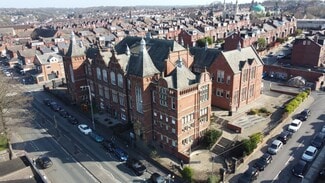 Más detalles de Harehills Rd, Leeds - Oficina en venta