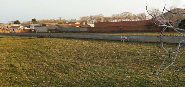 Más detalles de Calle Magallanes, 1, Alcaudete de la Jara - Terreno en venta