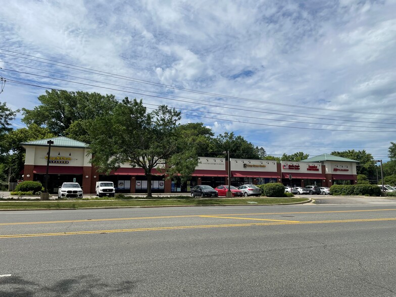 317-351 E Dundee Rd, Palatine, IL en alquiler - Foto del edificio - Imagen 3 de 5