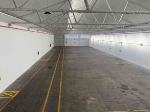 Nave en San Fernando de Henares, Madrid en alquiler Foto del interior- Imagen 1 de 5