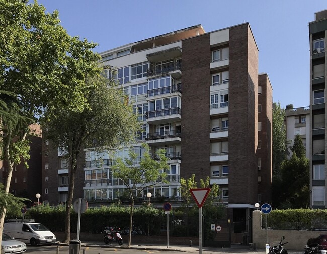 Más detalles de Edificio residencial​ en venta