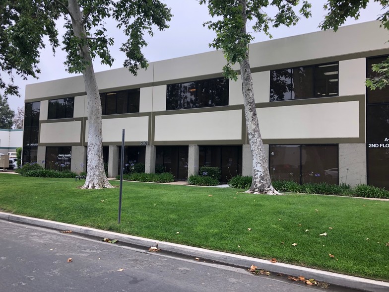 5301 Commerce Ave, Moorpark, CA en alquiler - Foto del edificio - Imagen 1 de 2