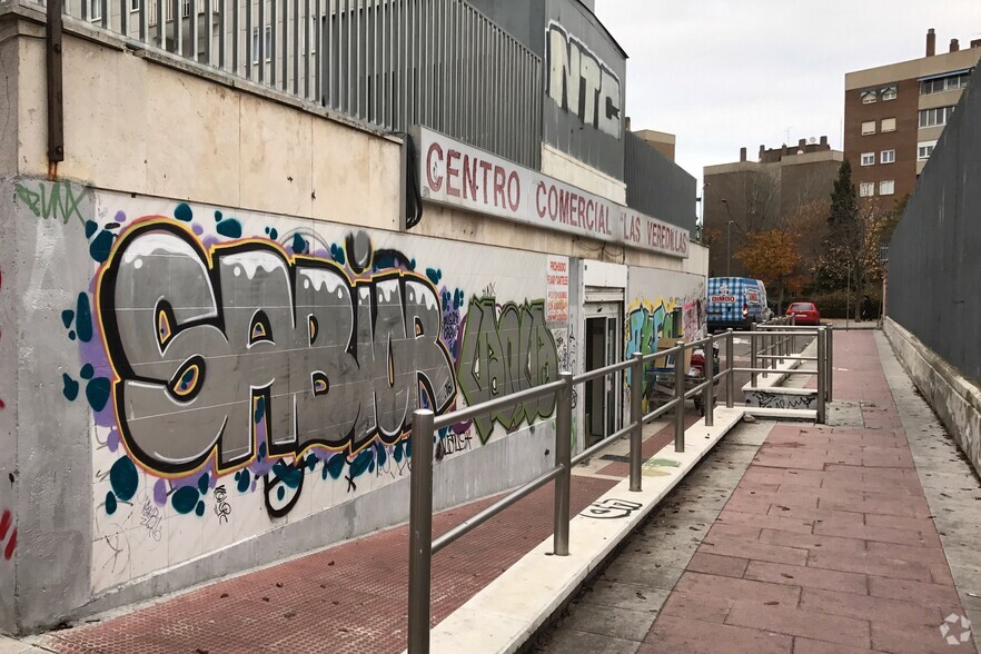 Calle de Lisboa, 6, Torrejón De Ardoz, Madrid en venta - Foto del edificio - Imagen 3 de 3