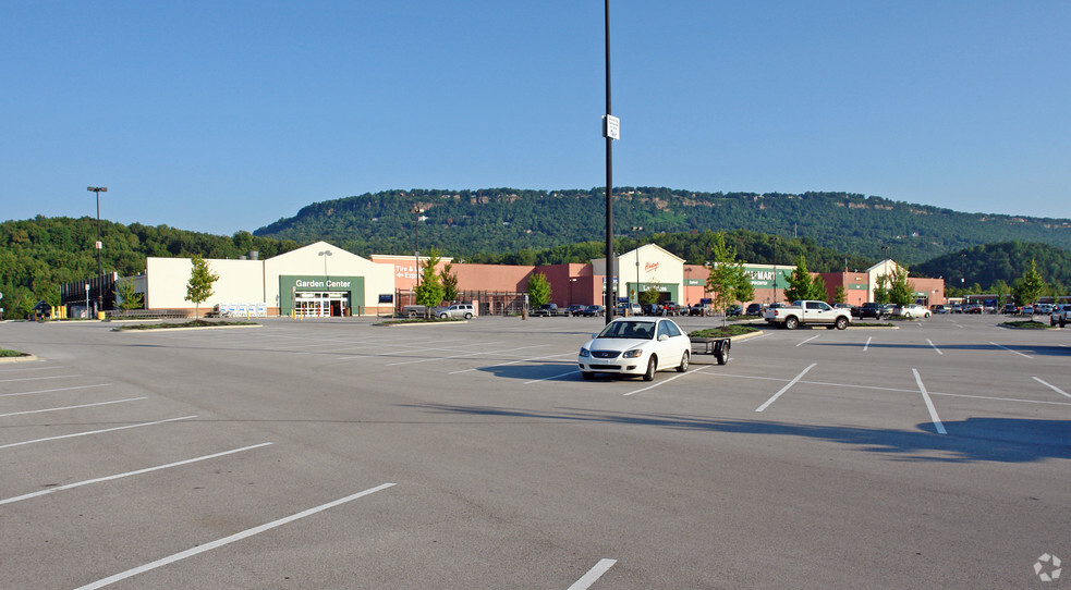 541 Signal Mountain Rd, Chattanooga, TN en alquiler - Foto del edificio - Imagen 1 de 5