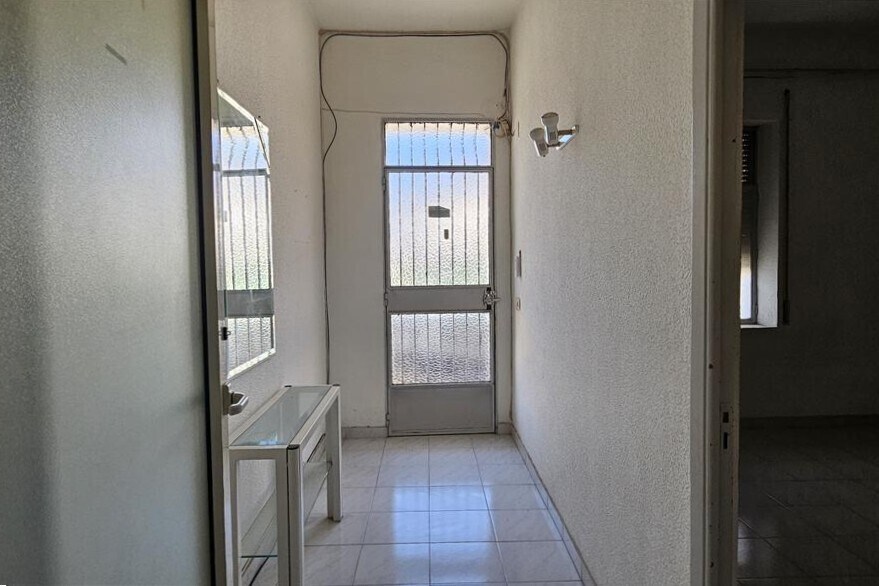 Local en Murcia en venta - Foto del edificio - Imagen 2 de 14