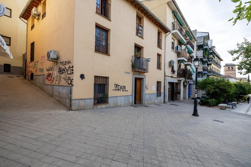 Calle Acera de San Ildefonso, 34, Granada, Granada en venta - Foto del edificio - Imagen 3 de 15