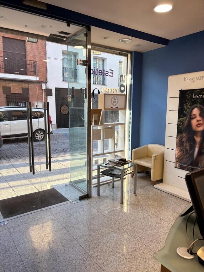 Más detalles de Calle Real, Illescas - Local en alquiler