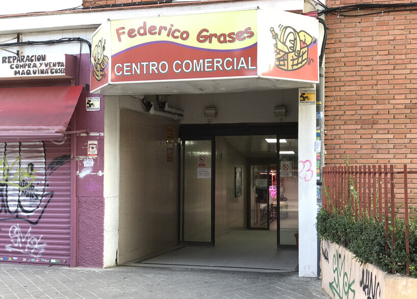 Calle De Federico Grases, 20, Madrid, Madrid en venta - Foto del edificio - Imagen 1 de 4