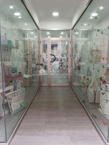 Local en Aspe en alquiler - Foto del edificio - Imagen 3 de 7