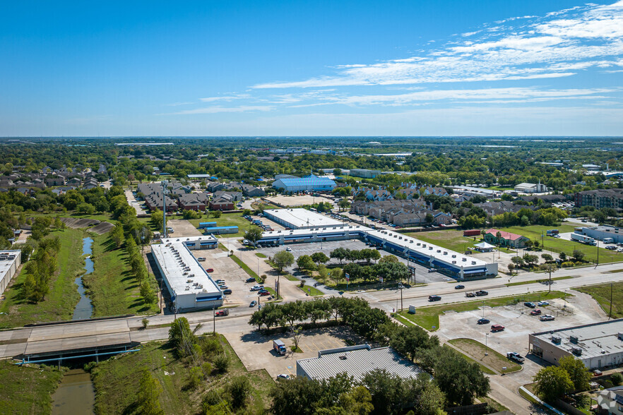 12515-12520 Fondren Rd, Houston, TX en alquiler - Foto del edificio - Imagen 1 de 12