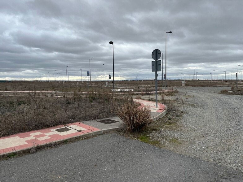 Terreno en Sanchidrián, Ávila en venta - Foto del edificio - Imagen 3 de 15