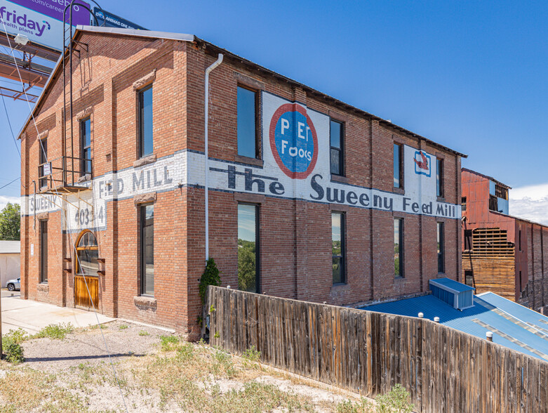 Sweeny Feed Mill cartera de 2 inmuebles en venta en LoopNet.es - Foto del edificio - Imagen 2 de 12