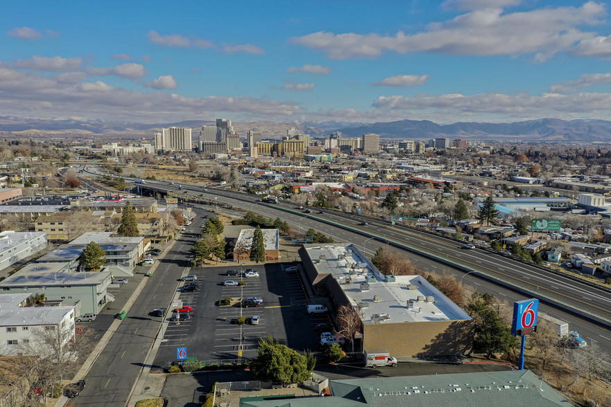 1350 Stardust St, Reno, NV en alquiler - Vista aérea - Imagen 3 de 5