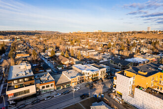 217 19th St NW, Calgary, AB - VISTA AÉREA  vista de mapa - Image1