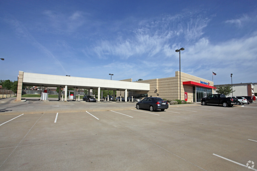 4220 W Green Oaks Blvd, Arlington, TX en venta - Foto del edificio - Imagen 3 de 4