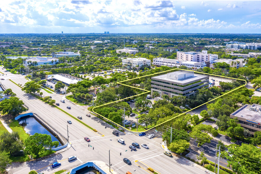 8211 W Broward Blvd, Plantation, FL en alquiler - Foto del edificio - Imagen 2 de 13