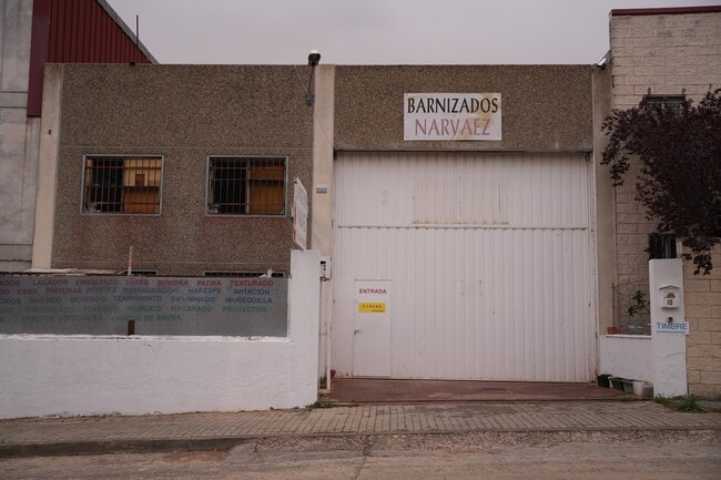 Más detalles de Calle del Gremio de los Alfareros, 10, Segovia - Nave en venta