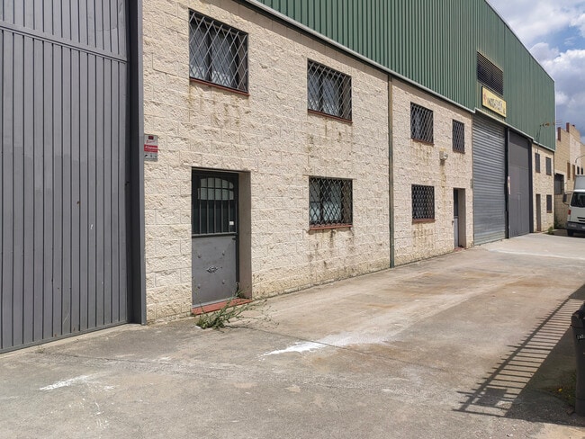 Más detalles de Nave en alquiler