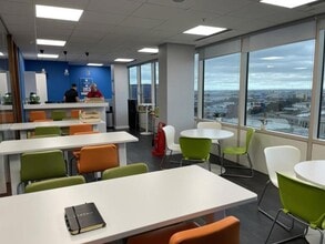 5 Exchange Quay, Salford en alquiler Foto del edificio- Imagen 1 de 9