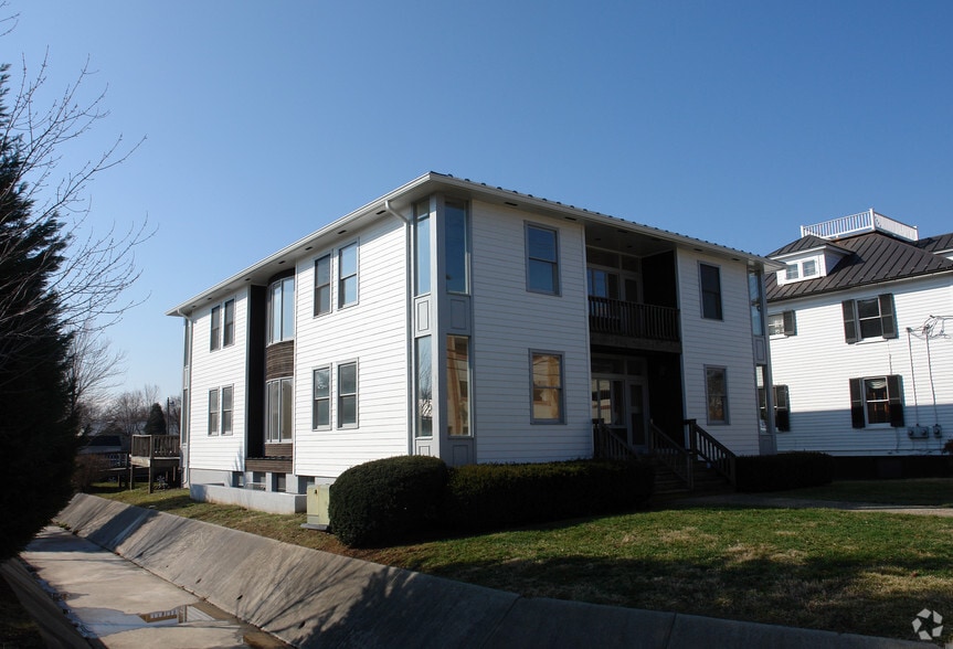 107 Loudoun St SE, Leesburg, VA en alquiler - Foto del edificio - Imagen 3 de 3