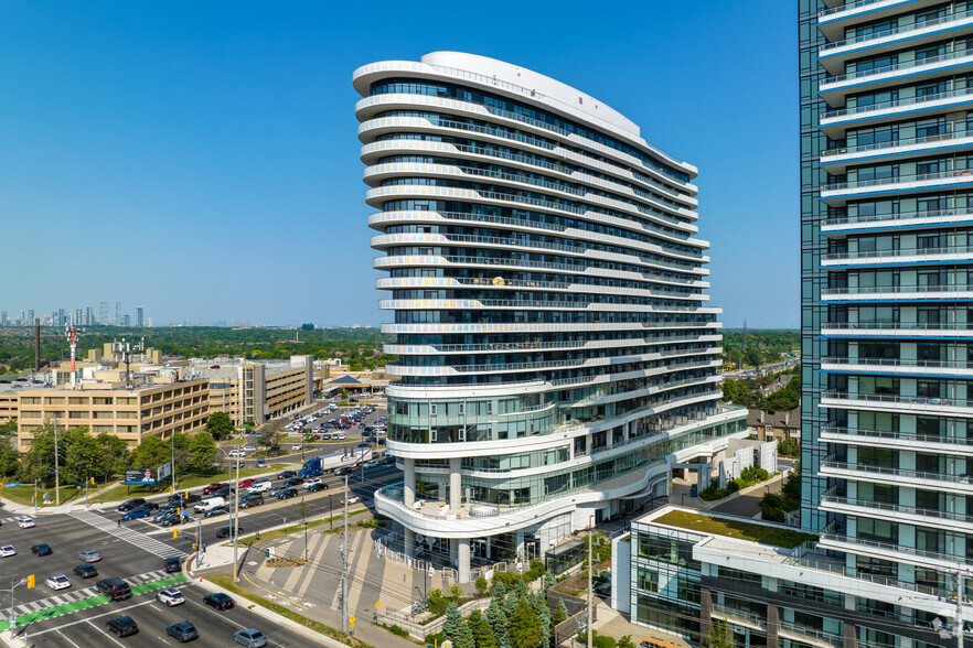 2520 Eglinton Av W, Mississauga, ON en alquiler - Foto principal - Imagen 1 de 6