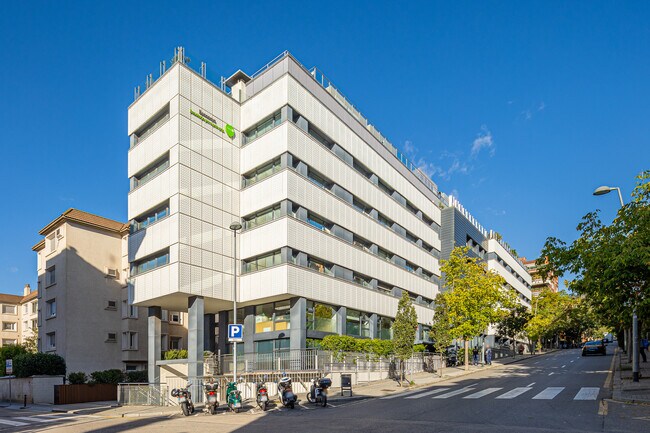 Más detalles de Passeig de la Bonanova, 69, Barcelona - Oficina/Clínica en alquiler