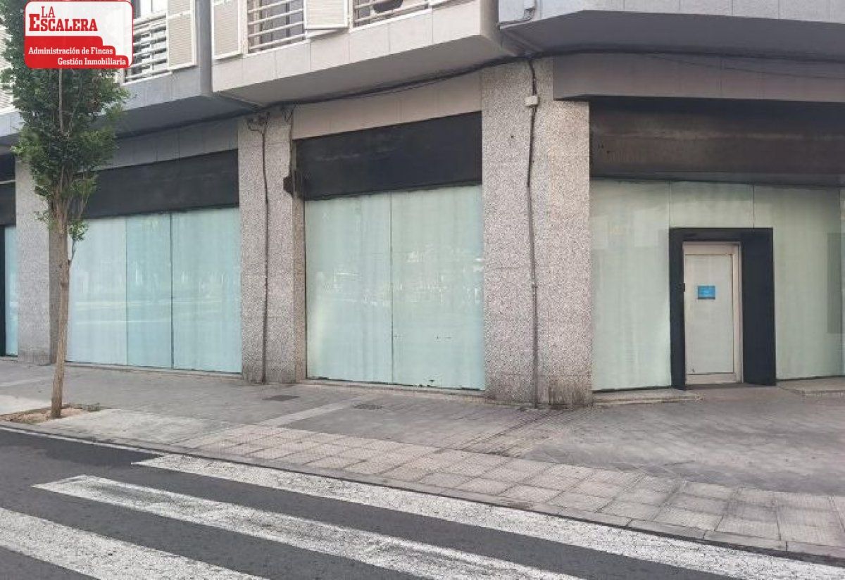 Alicante, ALI 03003 -  -  - Foto del interior - Image 1 of 4