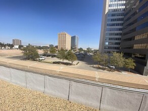 401 W Texas Ave, Midland, TX en alquiler Foto del edificio- Imagen 1 de 3