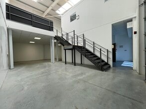 Carlton Rd, Ashford en alquiler Foto del interior- Imagen 1 de 5