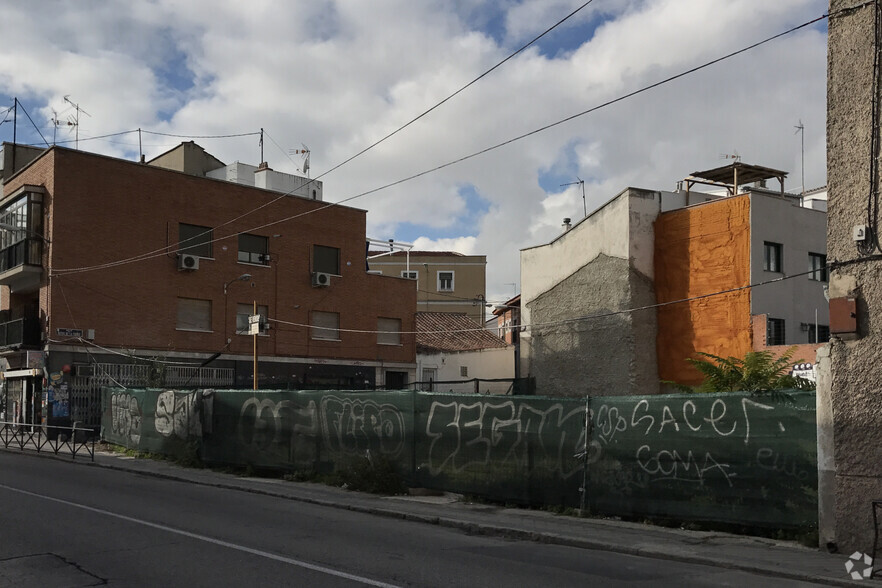 Calle Nuestra Señora de Valverde, 79, Madrid, Madrid en venta - Foto del edificio - Imagen 2 de 2