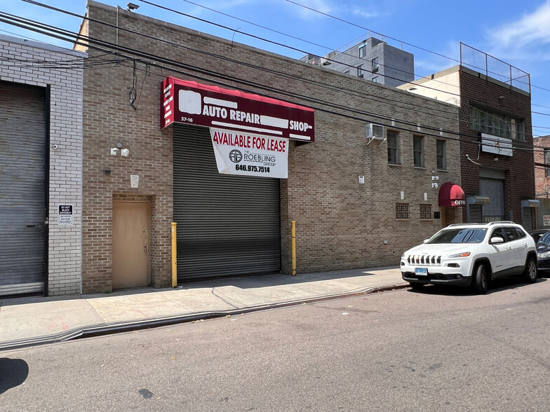 37-16 13th St, Long Island City, NY en alquiler - Foto del edificio - Imagen 1 de 3