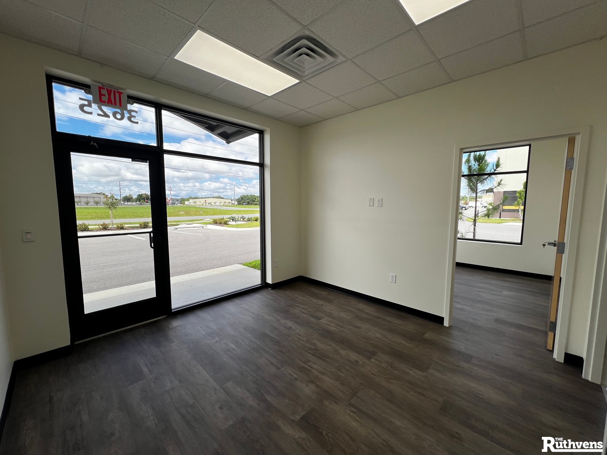 3625 Jones Industrial Dr, Lakeland, FL en alquiler Foto del interior- Imagen 1 de 10