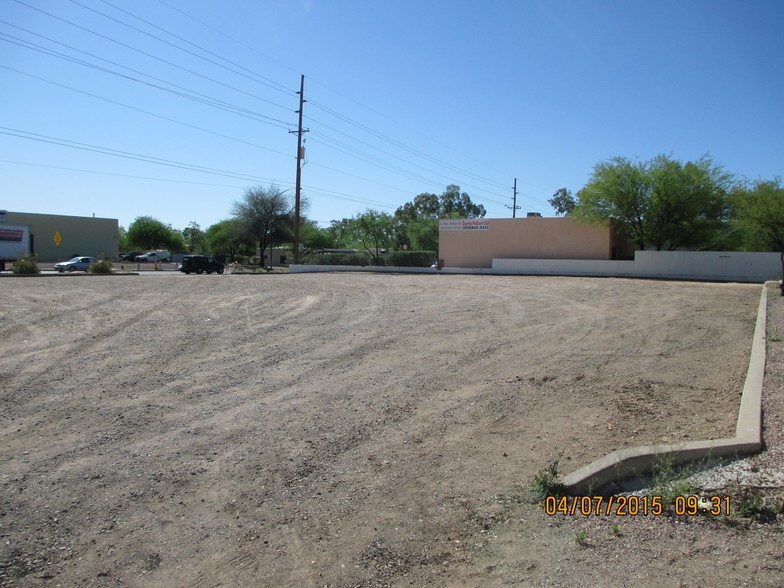 3050 E Fort Lowell Rd, Tucson, AZ en alquiler - Foto del edificio - Imagen 3 de 3