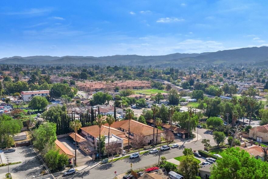 1850 Williams St, Simi Valley, CA en venta - Foto del edificio - Imagen 2 de 15