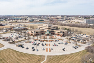 6000 University Ave, West Des Moines, IA - VISTA AÉREA  vista de mapa