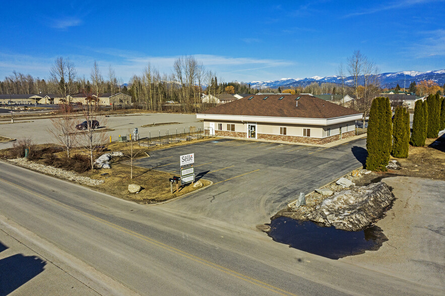 137 McGhee Rd, Sandpoint, ID en venta - Foto principal - Imagen 1 de 36