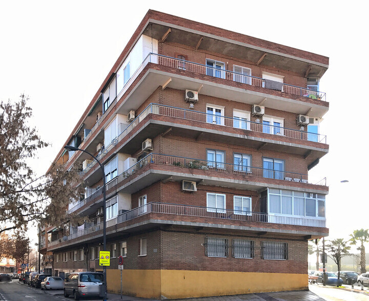 Calle Jacinto Benavente, 21, Getafe, Madrid en venta - Foto principal - Imagen 1 de 2