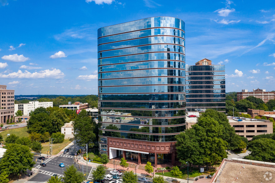 1349 W Peachtree St NW, Atlanta, GA en alquiler - Foto del edificio - Imagen 1 de 22