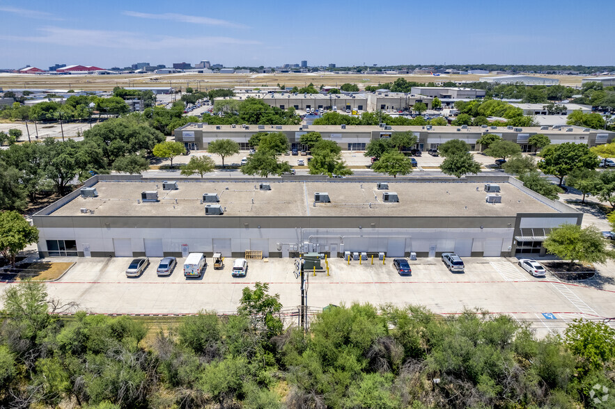 1223 Arion Pky, San Antonio, TX en alquiler - Foto del edificio - Imagen 1 de 8