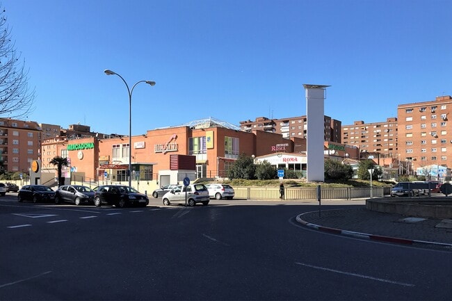 Más detalles de Avenida de la Constitución, 19, Talavera de la Reina - Local en venta